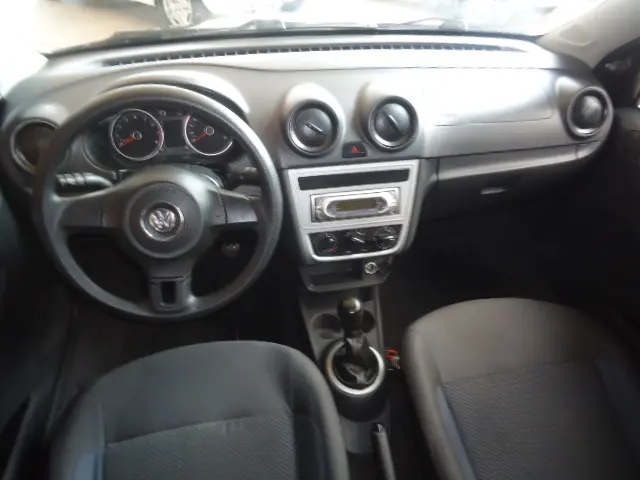 VOLKSWAGEN Gol - Foto
