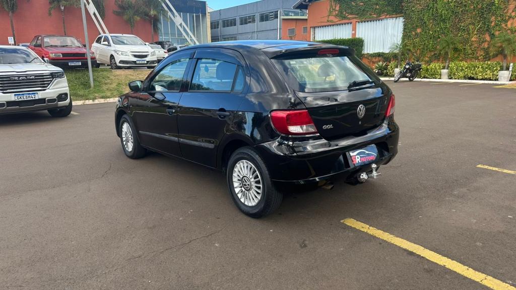 VOLKSWAGEN Gol - Foto