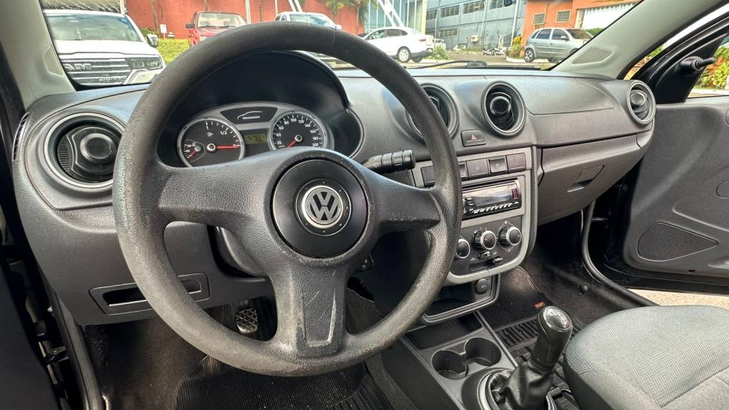 VOLKSWAGEN Gol - Foto