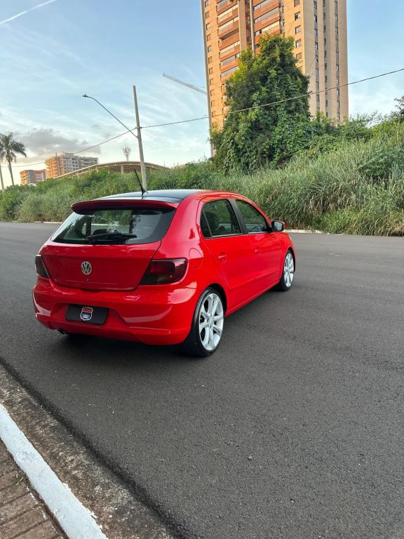 VOLKSWAGEN Gol - Foto