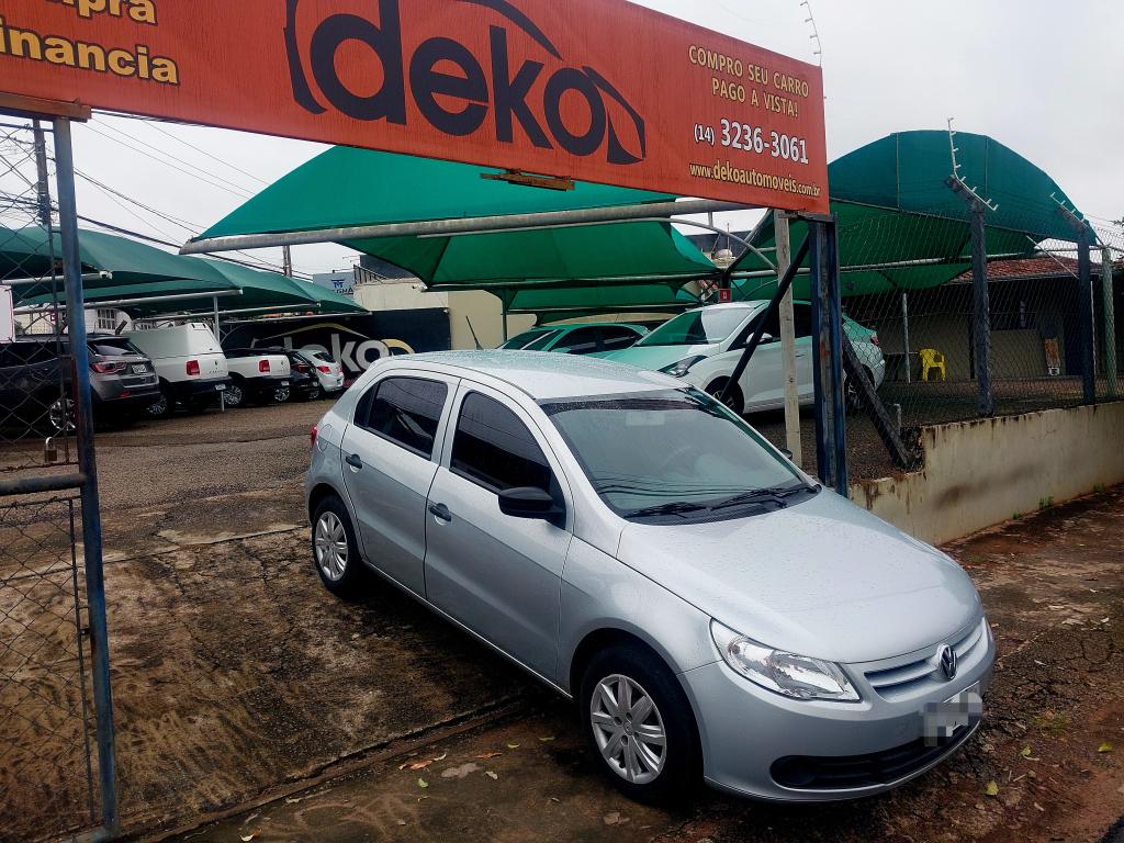 VOLKSWAGEN Gol