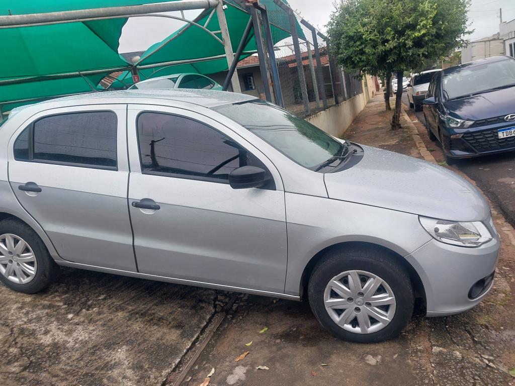 VOLKSWAGEN Gol - Foto