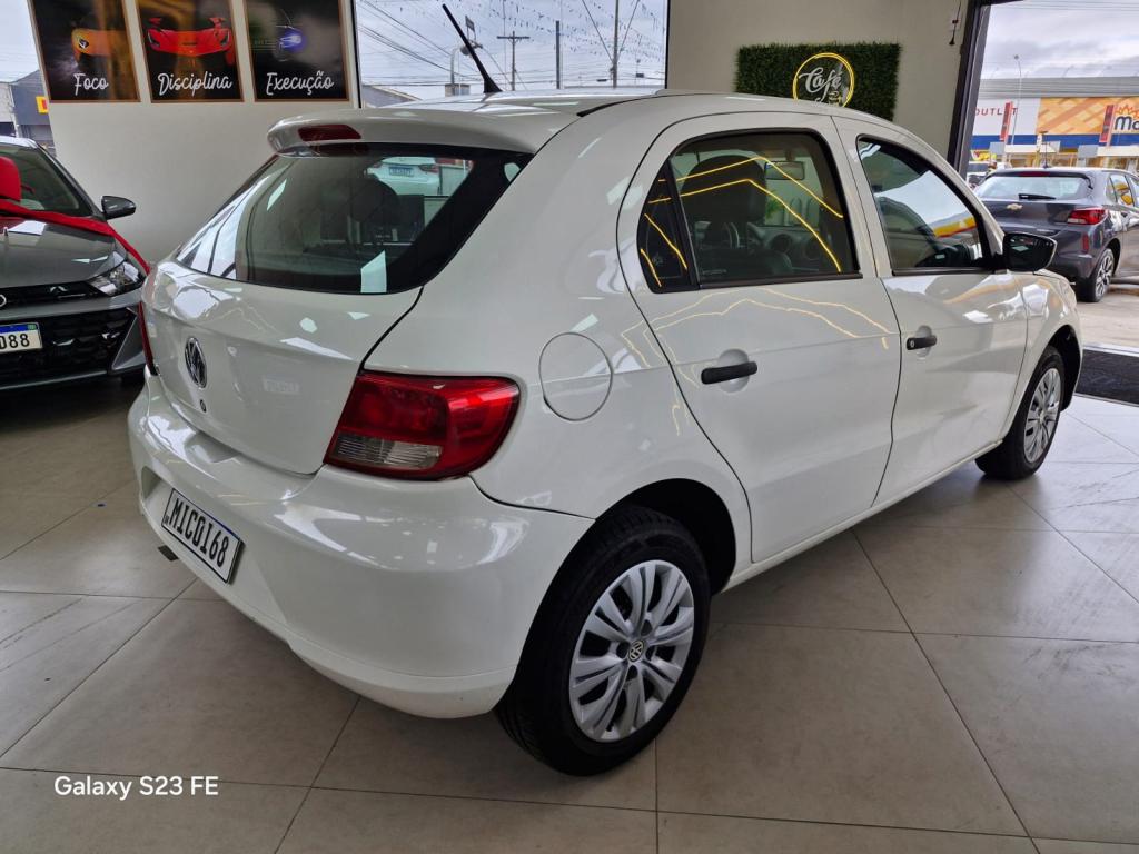 VOLKSWAGEN Gol - Foto