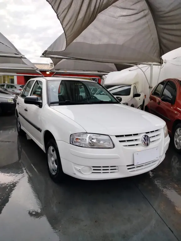 VOLKSWAGEN Gol - Foto