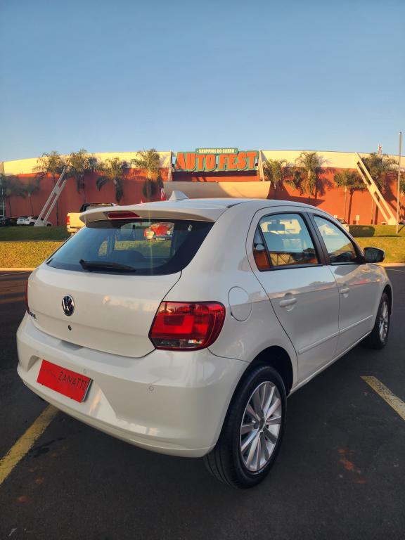 VOLKSWAGEN Gol - Foto
