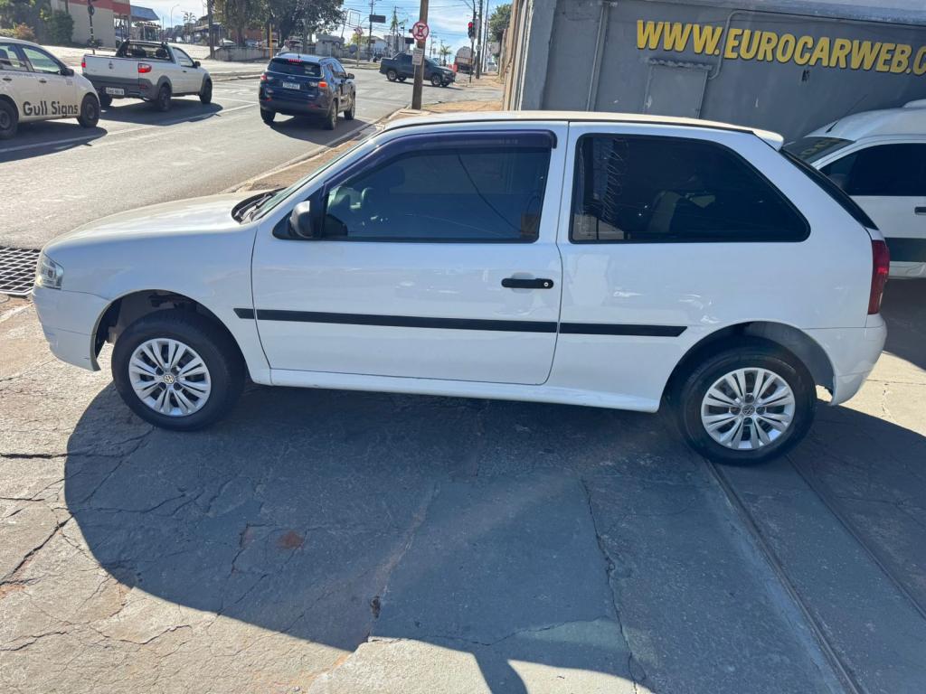 VOLKSWAGEN Gol - Foto