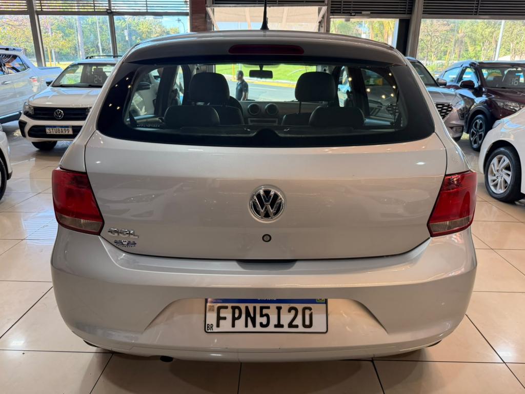 VOLKSWAGEN Gol - Foto