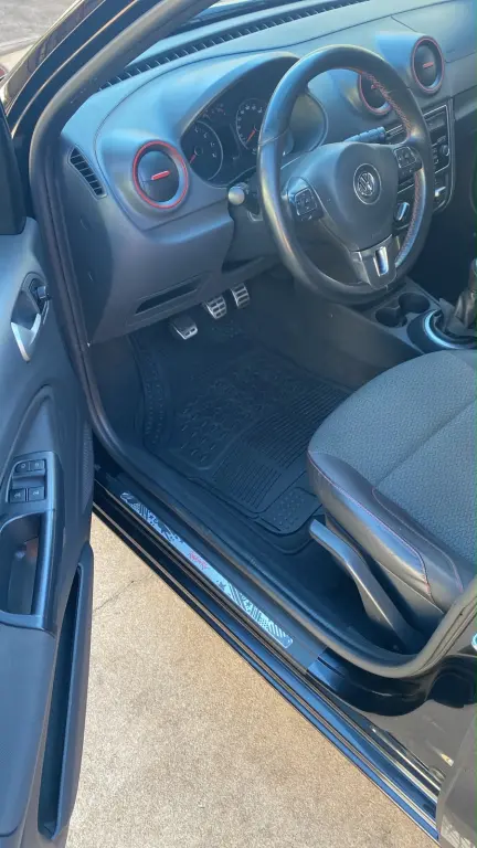 VOLKSWAGEN Gol - Foto