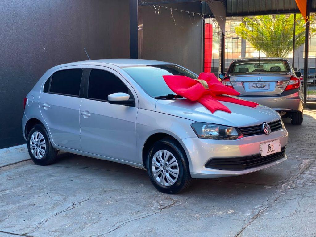 VOLKSWAGEN Gol