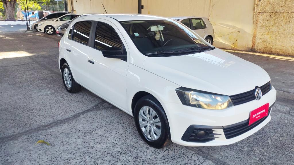 VOLKSWAGEN Gol - Foto