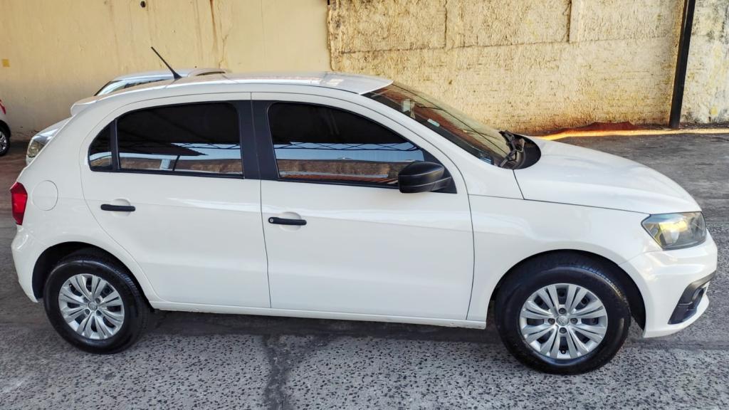 VOLKSWAGEN Gol - Foto