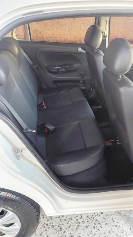 VOLKSWAGEN Gol - Foto
