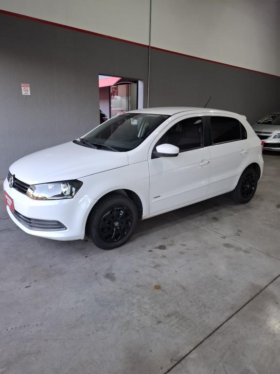 VOLKSWAGEN Gol