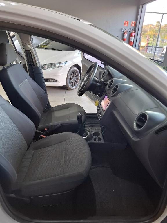 VOLKSWAGEN Gol - Foto