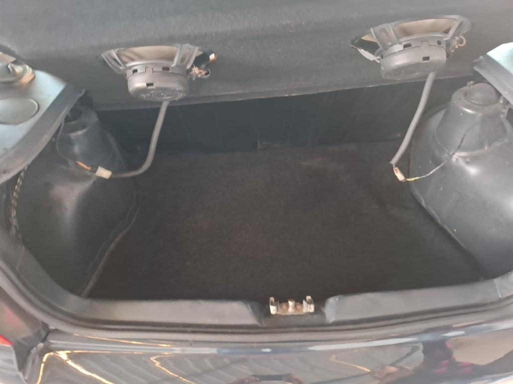 VOLKSWAGEN Gol - Foto