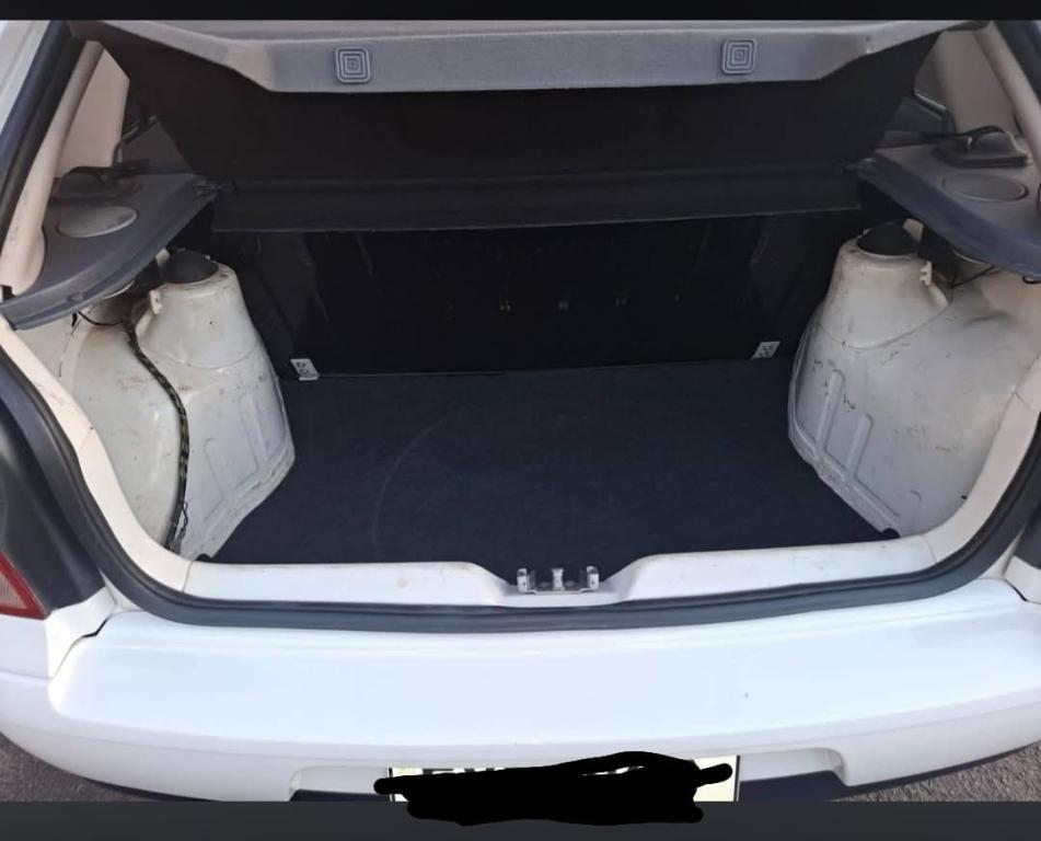 VOLKSWAGEN Gol - Foto