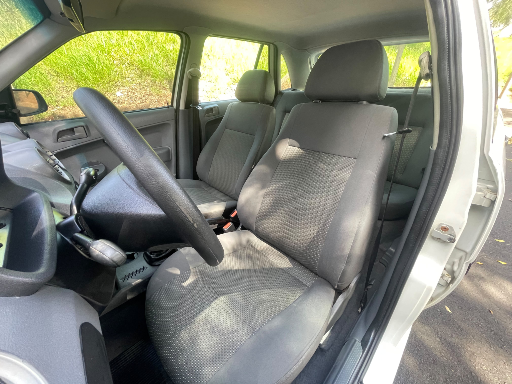 VOLKSWAGEN Gol - Foto