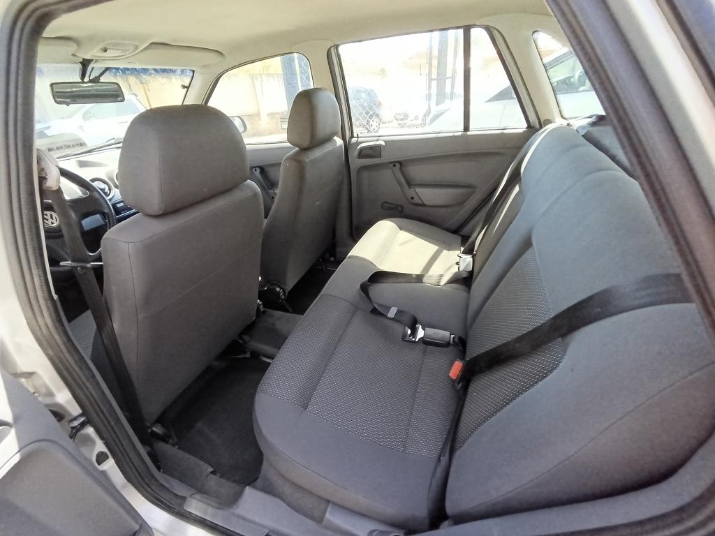 VOLKSWAGEN Gol - Foto