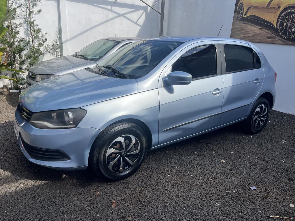 VOLKSWAGEN Gol