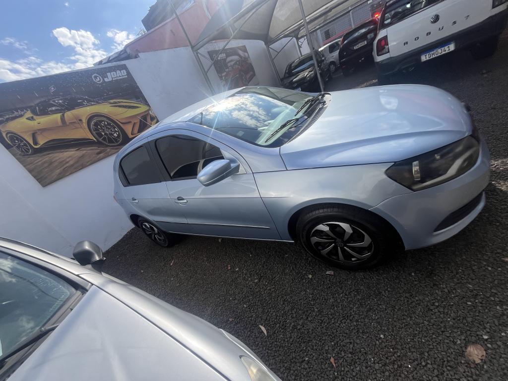 VOLKSWAGEN Gol - Foto