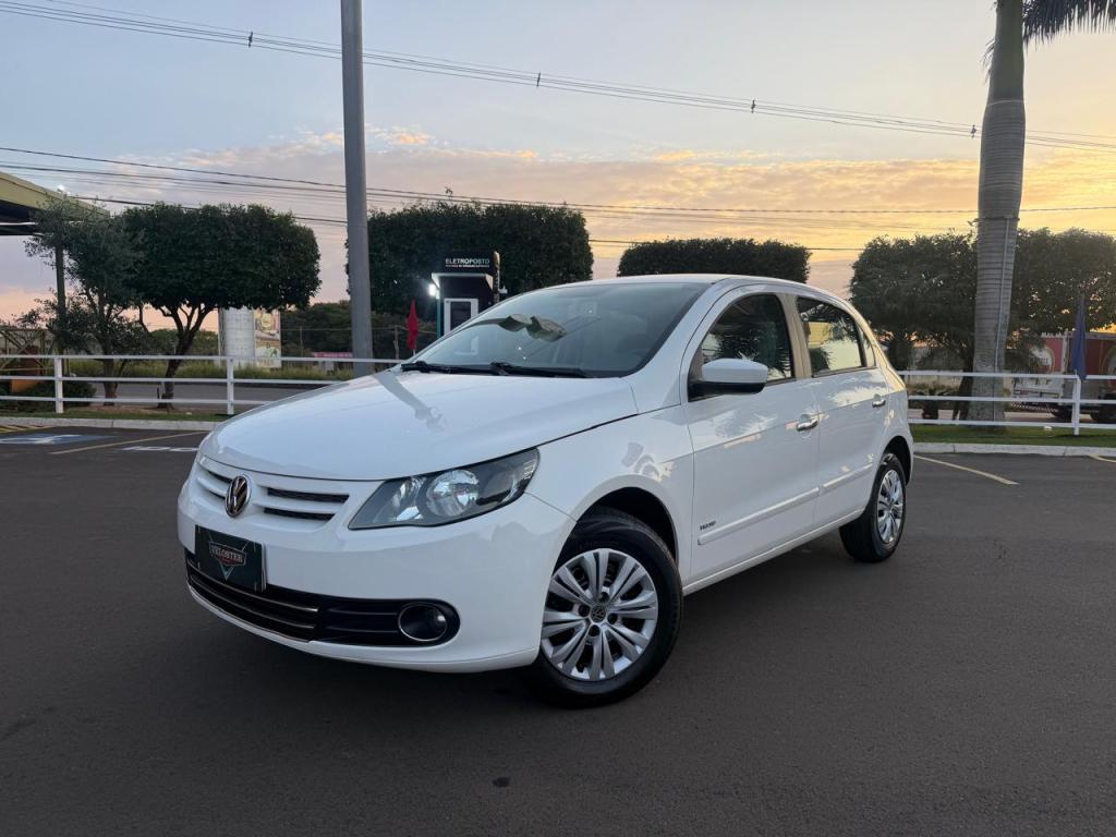 VOLKSWAGEN Gol - Foto