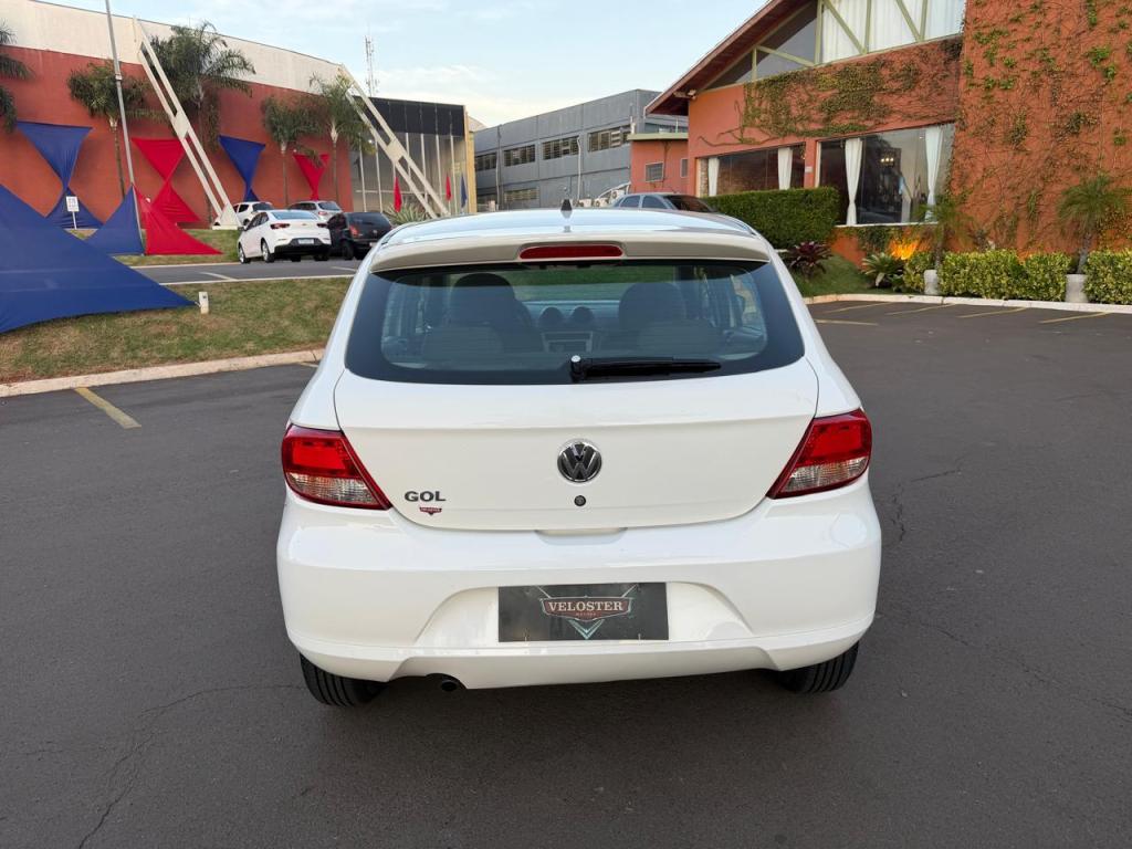 VOLKSWAGEN Gol - Foto
