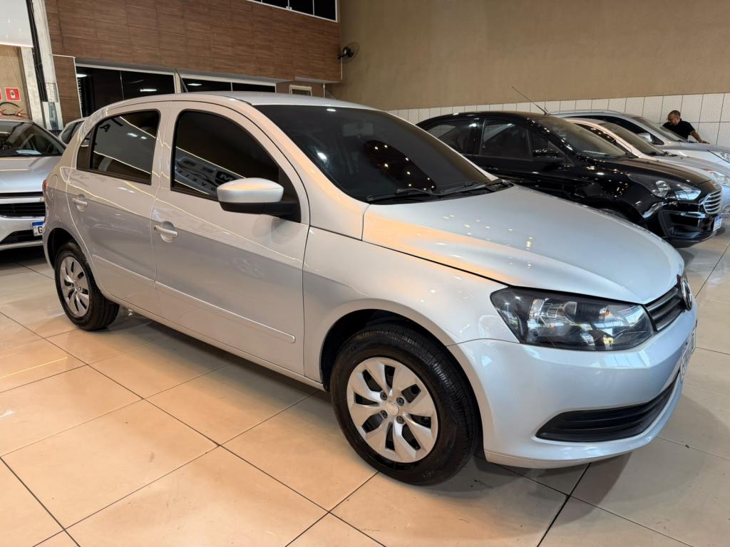 VOLKSWAGEN Gol - Foto