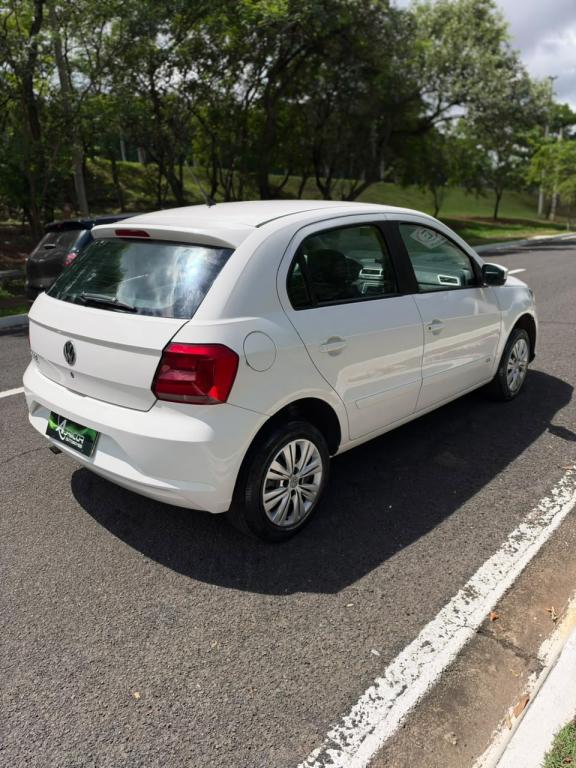 VOLKSWAGEN Gol - Foto