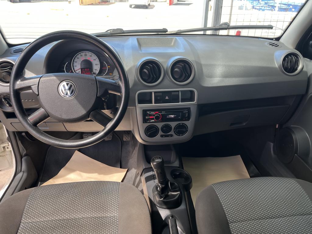 VOLKSWAGEN Gol - Foto