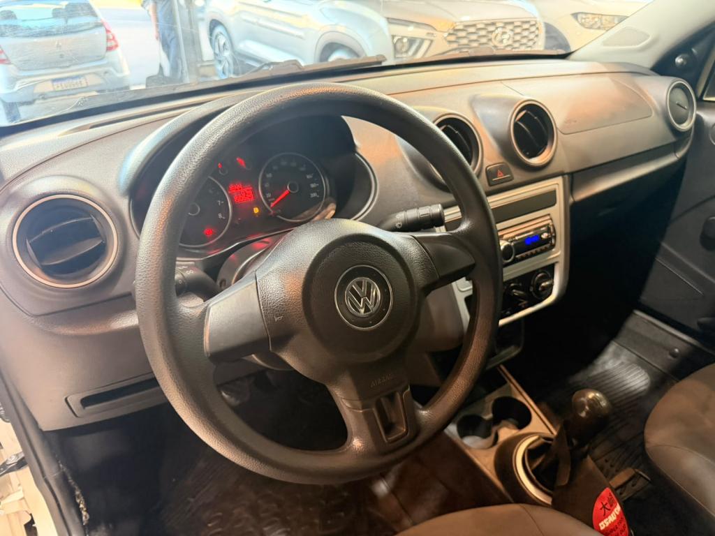VOLKSWAGEN Gol - Foto