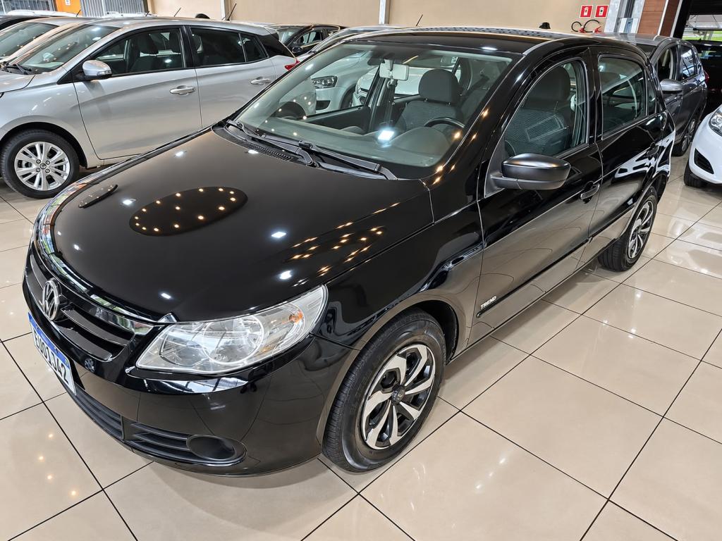VOLKSWAGEN Gol