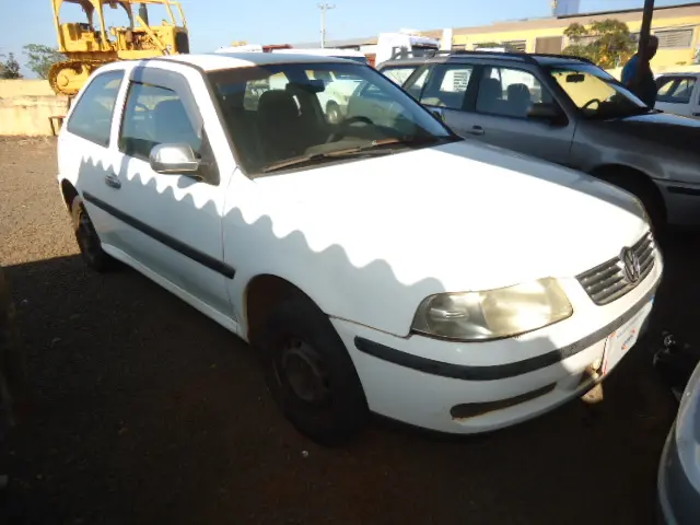VOLKSWAGEN Gol - Foto