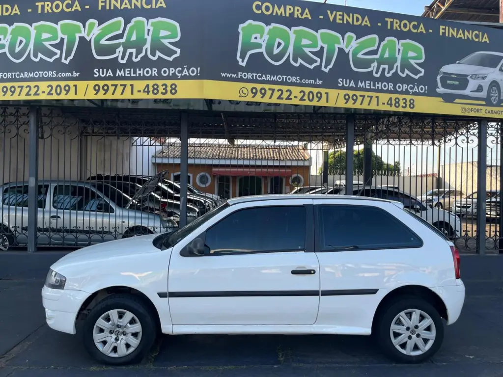 VOLKSWAGEN Gol - Foto