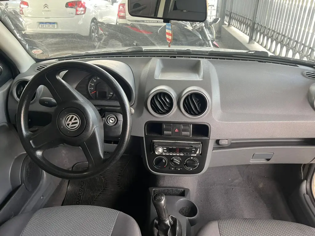 VOLKSWAGEN Gol - Foto