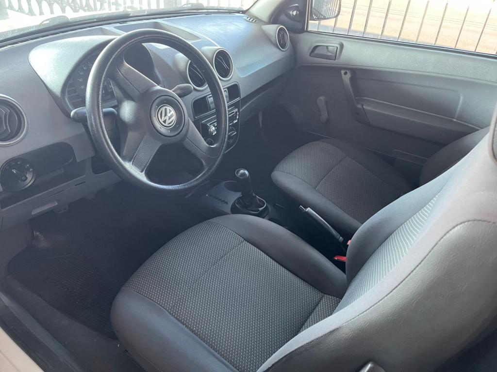 VOLKSWAGEN Gol - Foto
