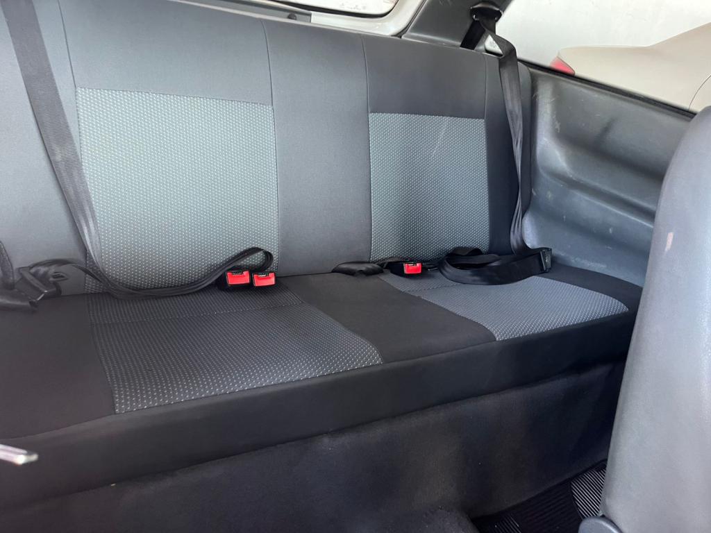 VOLKSWAGEN Gol - Foto