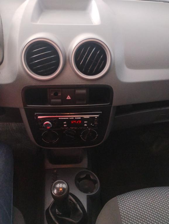 VOLKSWAGEN Gol - Foto