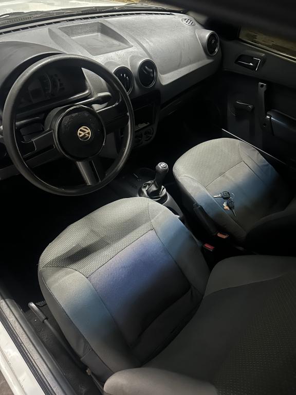 VOLKSWAGEN Gol - Foto