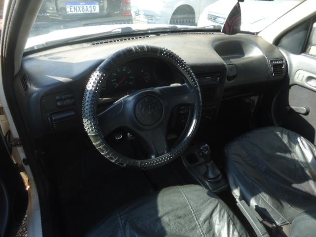 VOLKSWAGEN Gol - Foto