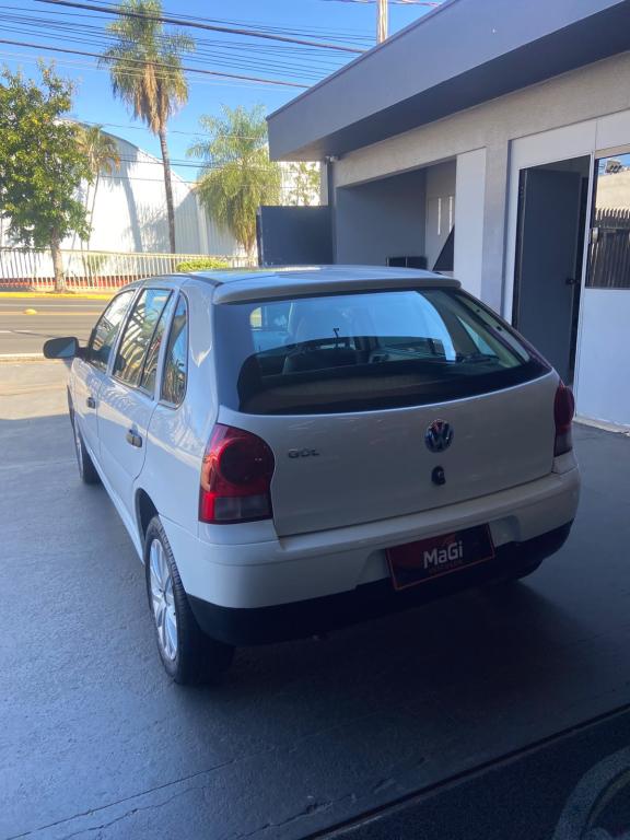VOLKSWAGEN Gol - Foto