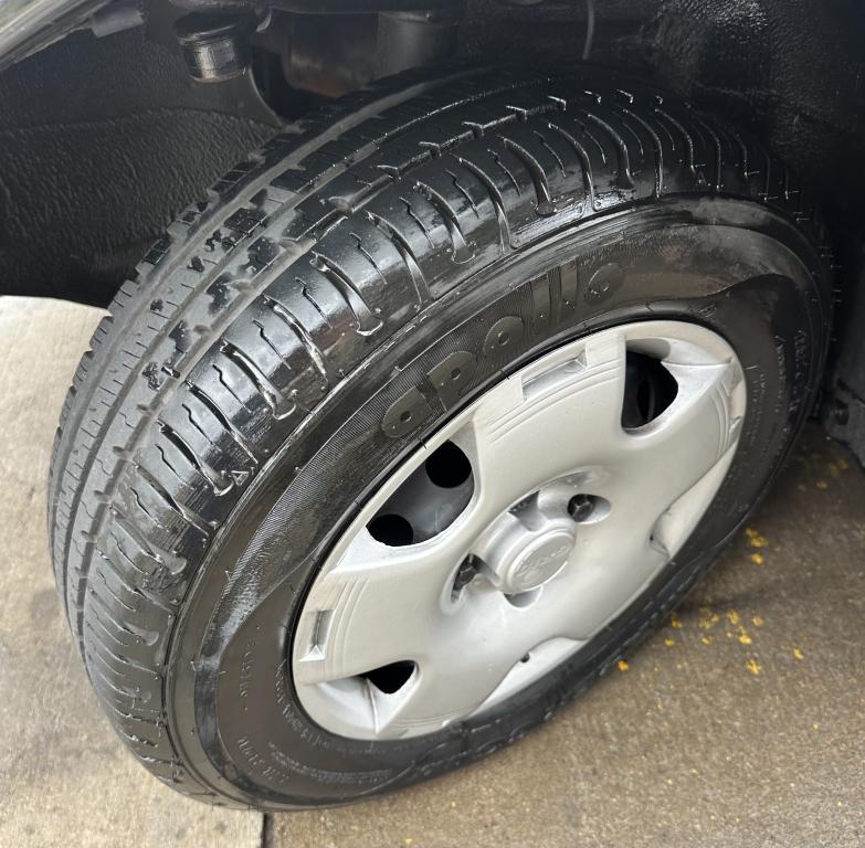 VOLKSWAGEN Gol - Foto