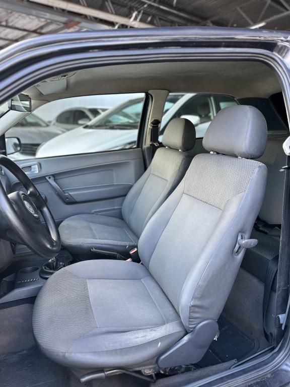VOLKSWAGEN Gol - Foto