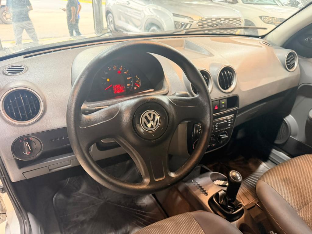 VOLKSWAGEN Gol - Foto