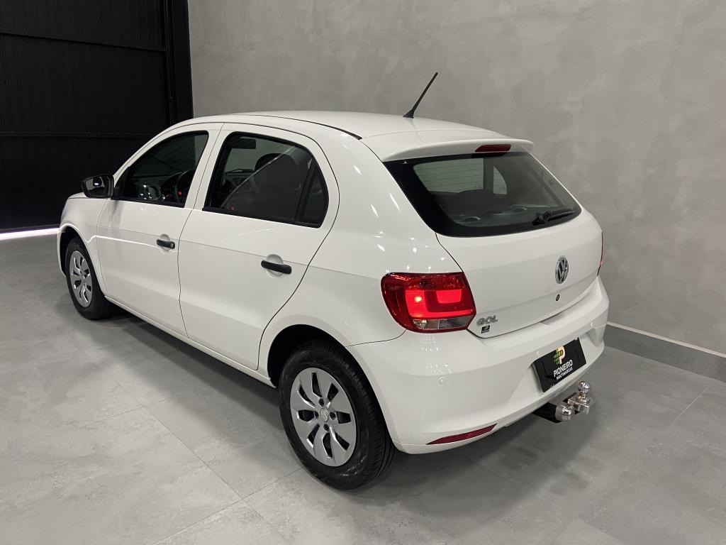 VOLKSWAGEN Gol - Foto