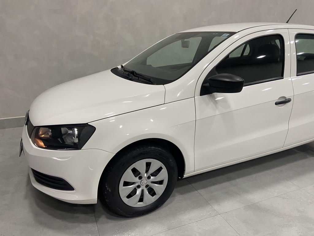 VOLKSWAGEN Gol - Foto