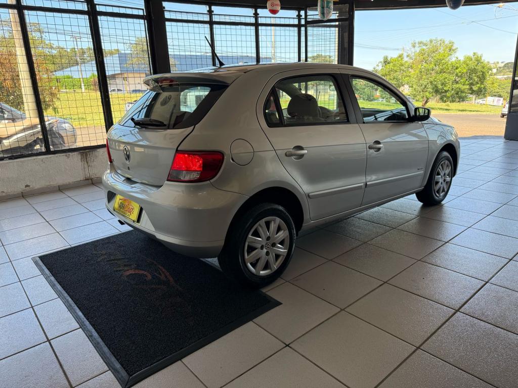 VOLKSWAGEN Gol - Foto