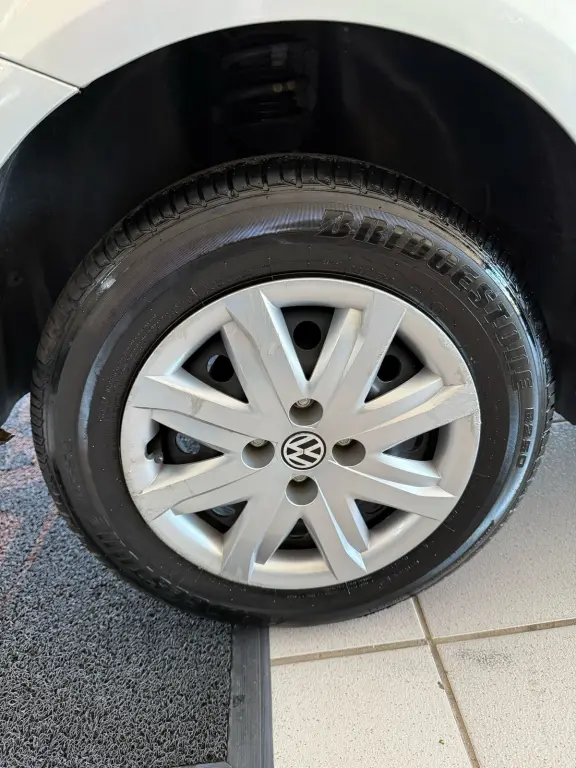 VOLKSWAGEN Gol - Foto