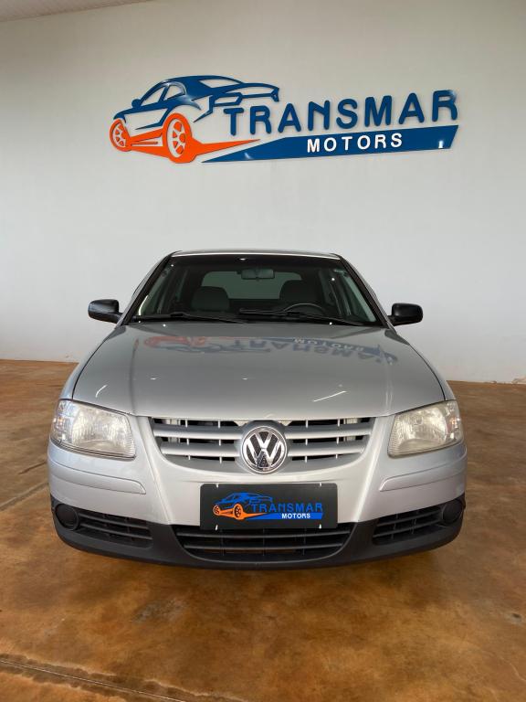 VOLKSWAGEN Gol