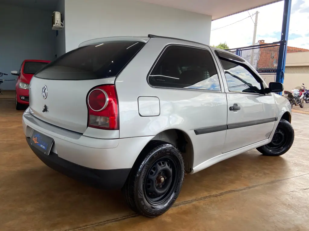 VOLKSWAGEN Gol - Foto