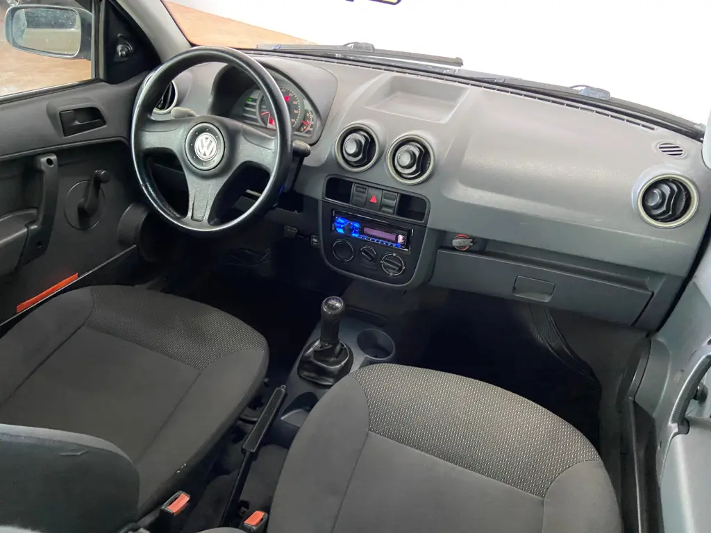 VOLKSWAGEN Gol - Foto